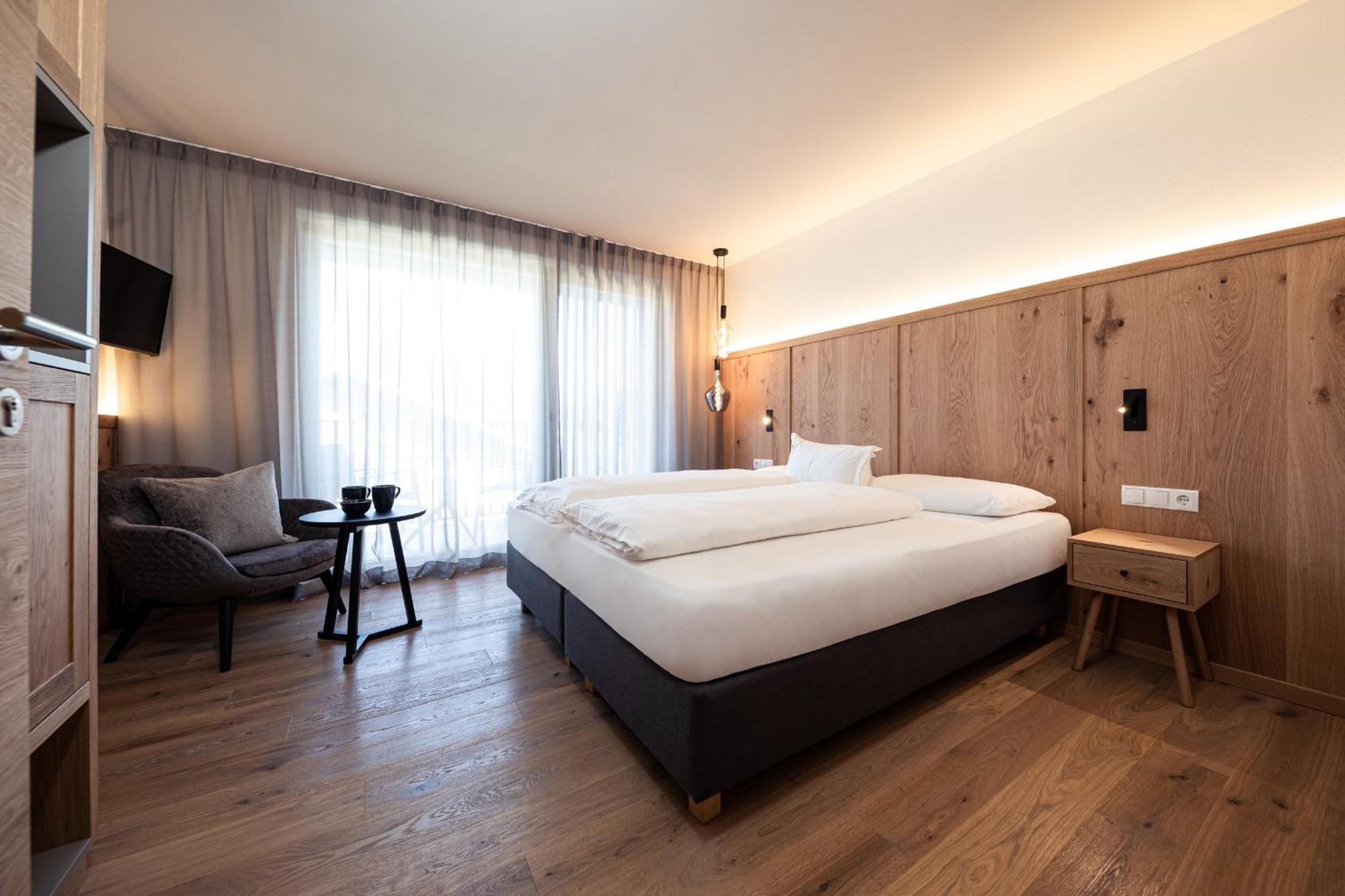 B&B Boutiquehotel Clara بَرونيكو الغرفة الصورة
